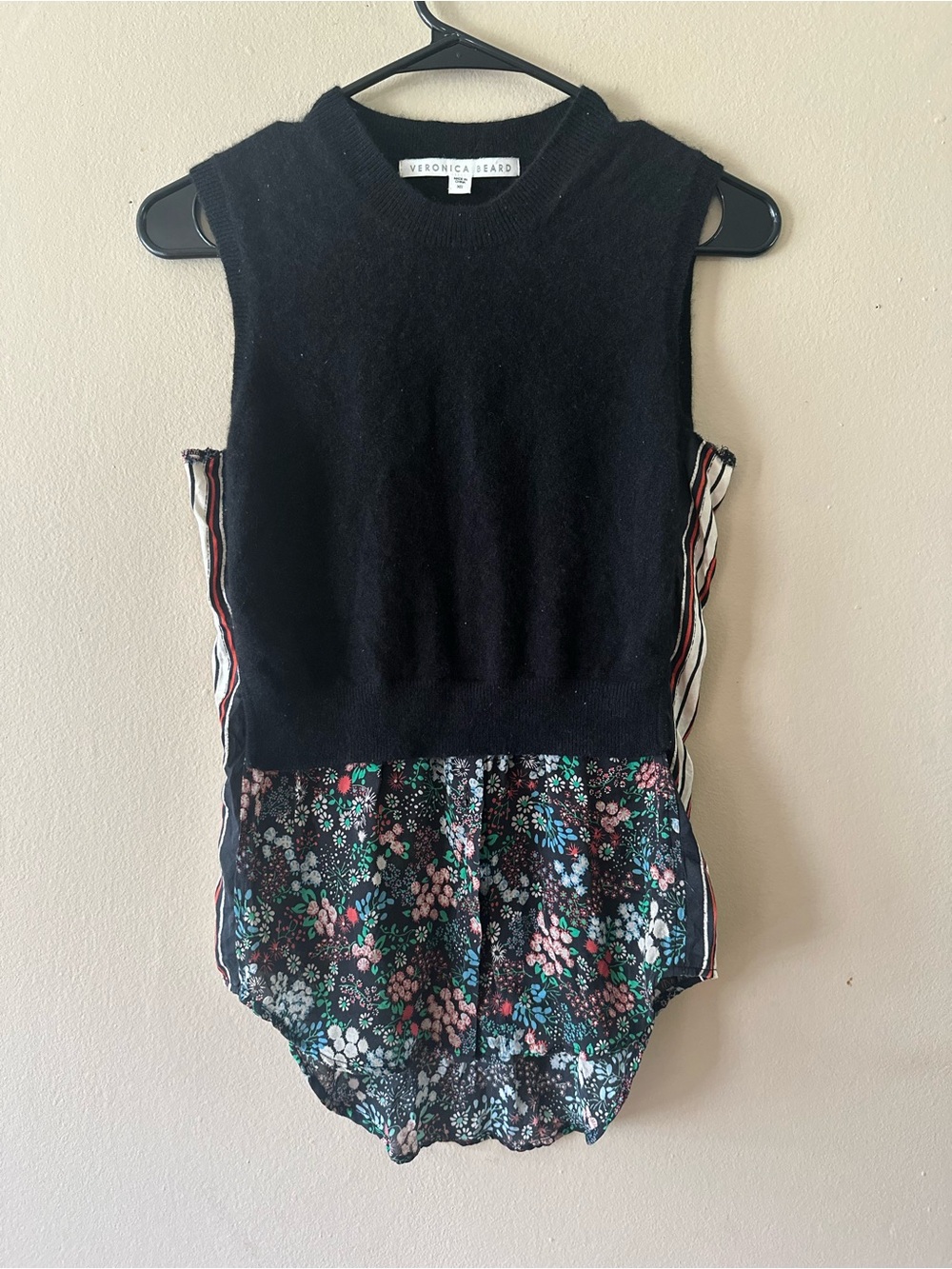 Veronica Beard Black Mixed-Media Floral Sleeveless Cashmere and Silk Top, Sz XS